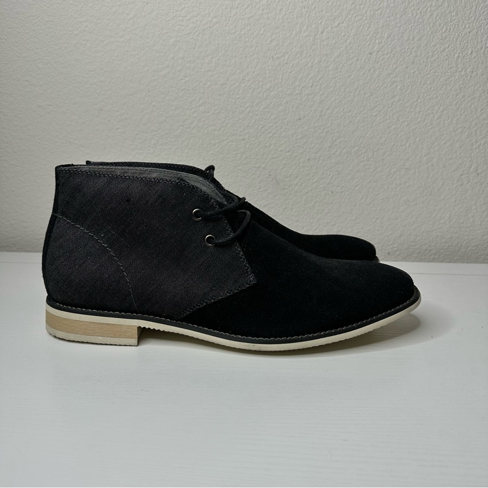 Steve Madden chucka boots